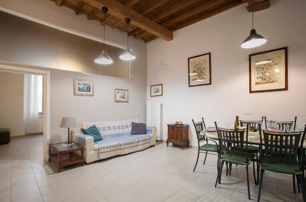 Lg House With Balcony Near Ponte Vecchio Διαμέρισμα Φλωρεντία Εξωτερικό φωτογραφία